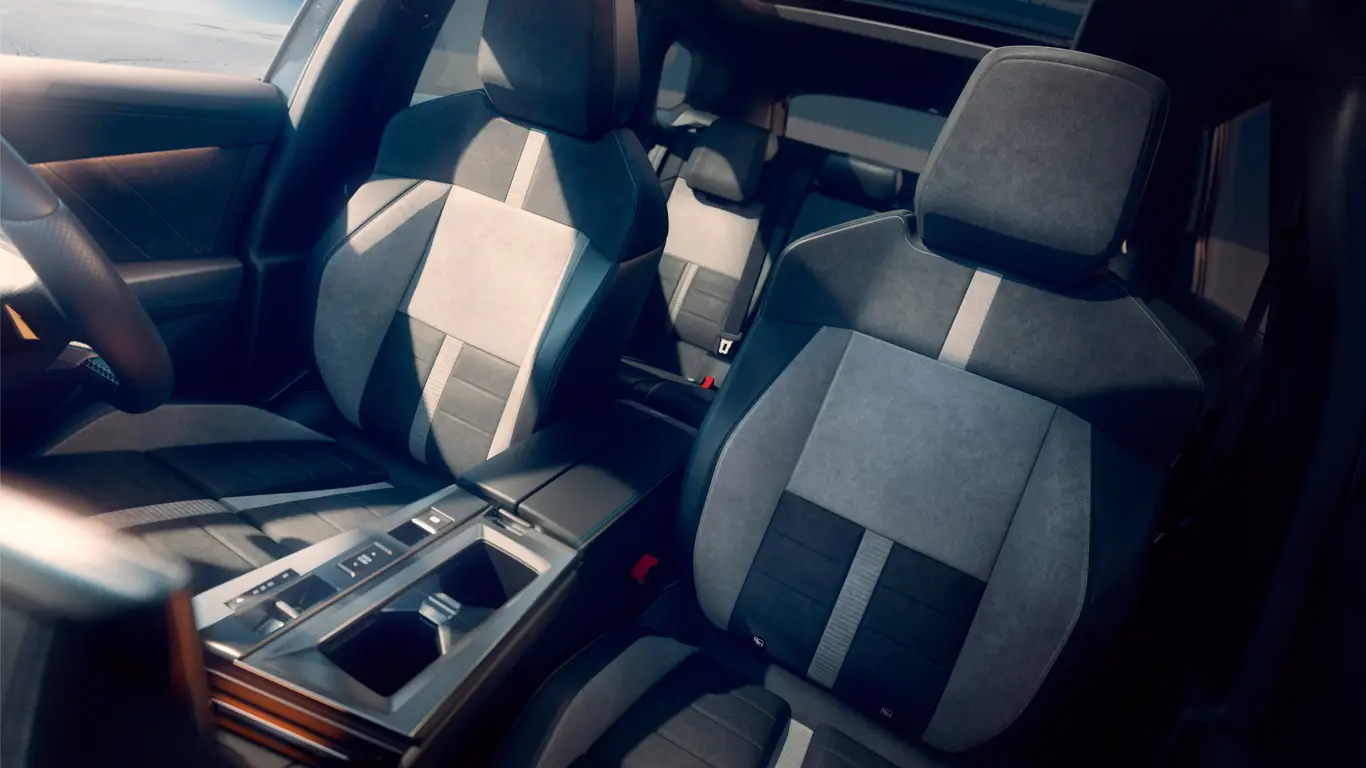 Vauxhall Grandland Electric AWD