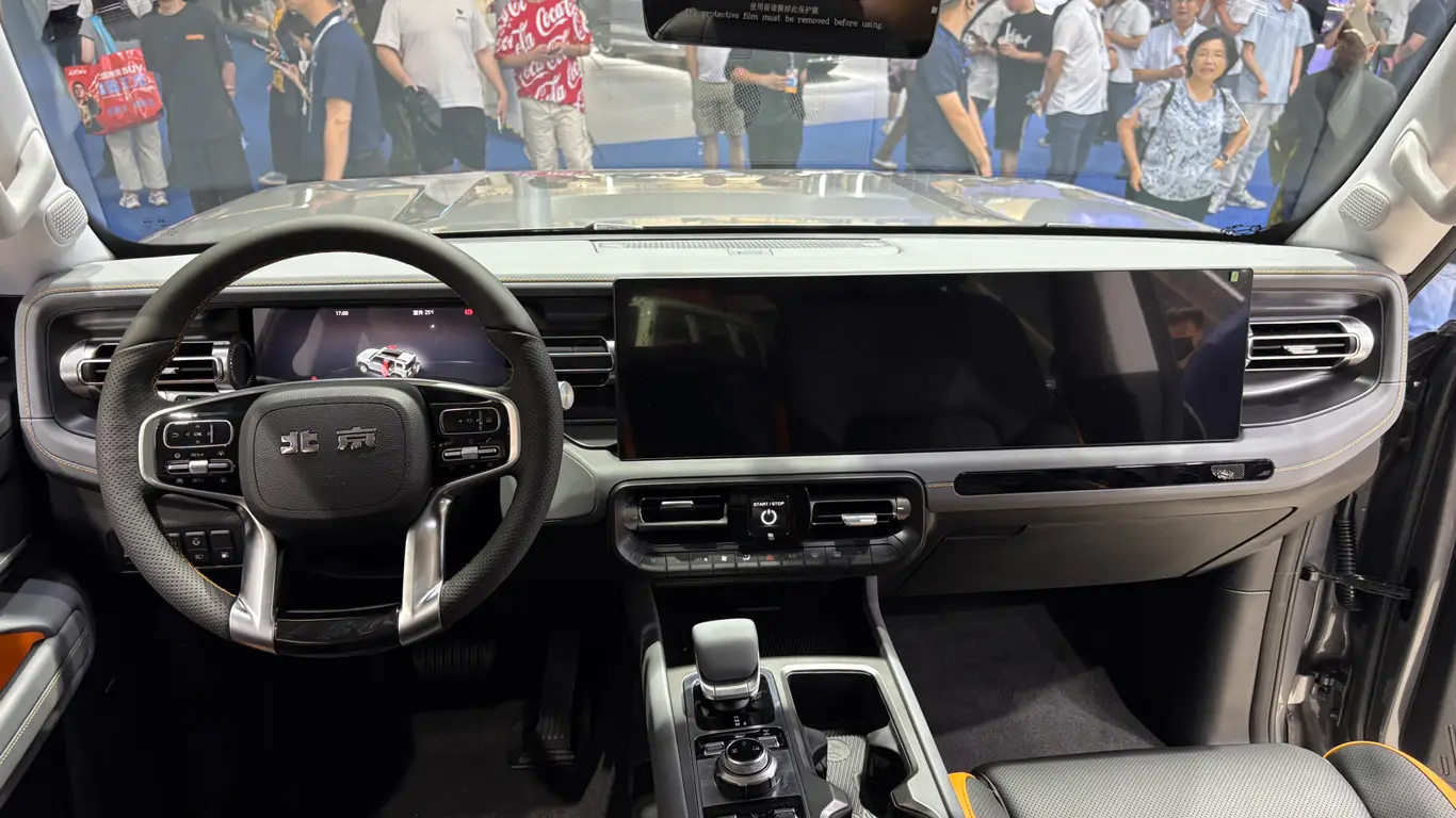 Автосалон в Чэнду 2025,BAIC BJ40