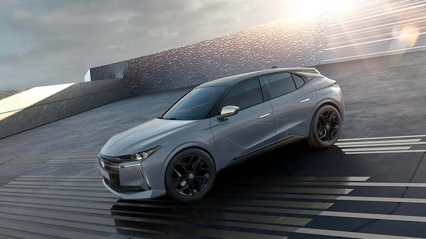 Автоновости на 32CARS.RU / DS Performance Line