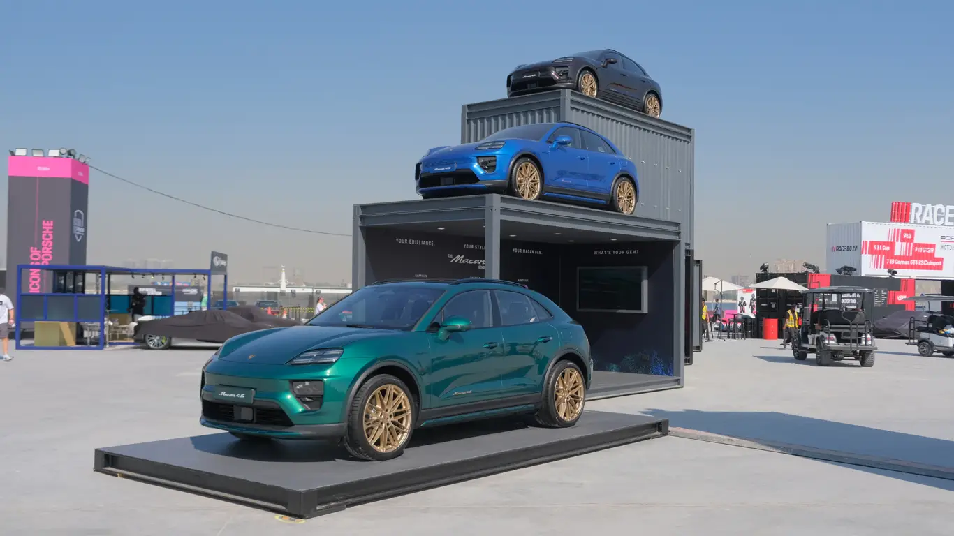 Icons of Porsche / Porsche Macan EV