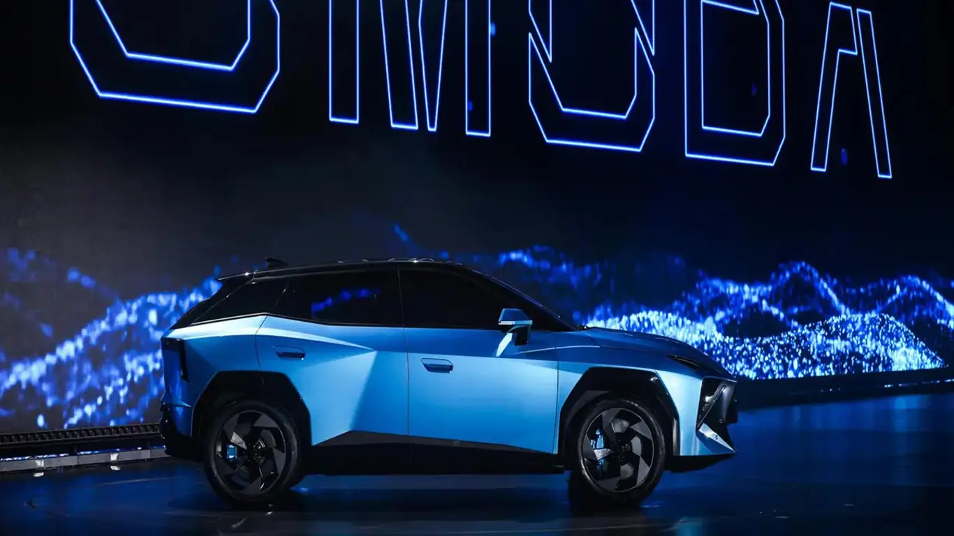 Omoda C6