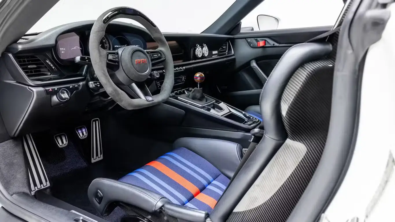 Porsche 911 от Rezvani