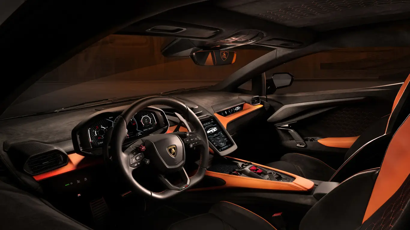 Автоновости на 32CARS.RU / Lamborghini Revuelto