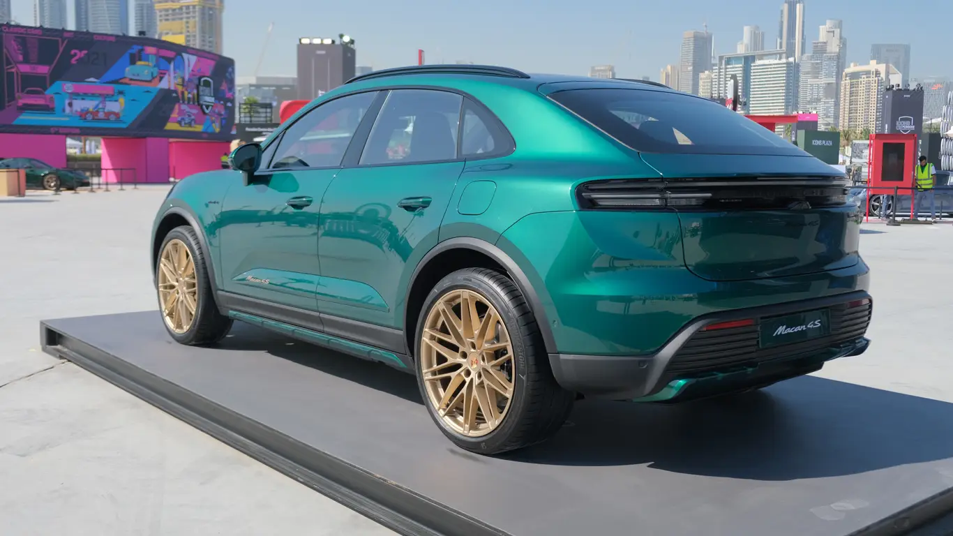Icons of Porsche / Porsche Macan EV