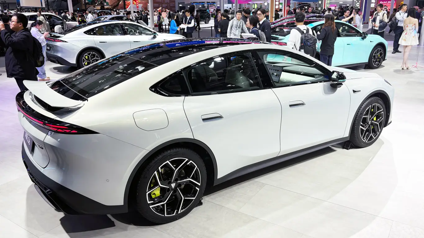 Автосалон в Гуанчжоу 2025,Deepal L06